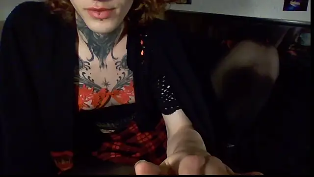 gracelustxx Show in webcam