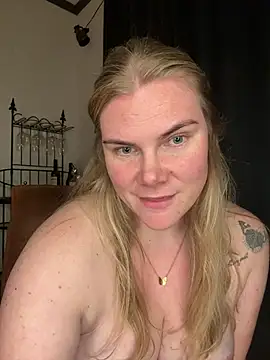 SexyBlondJoanna Live XXX-chat