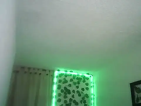 SexDiffrent Chat XXX in diretta