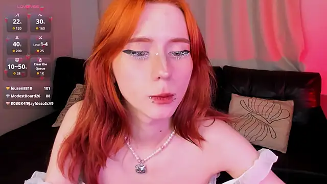 Asuka_miu élő XXX-chatje