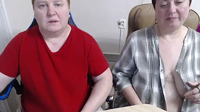 Bertie_Adeline Show Webcam