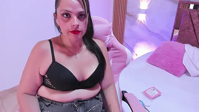 mia_naugthy4 – Live XXX-chat