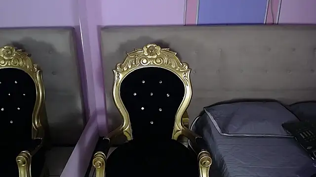 Chat XXX ao vivo de Alaiia___