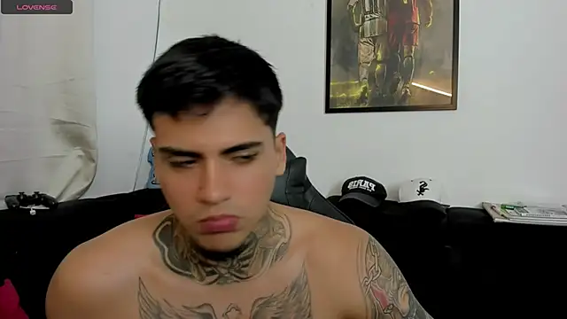 XXX chat uživo modela mad_maxxx2