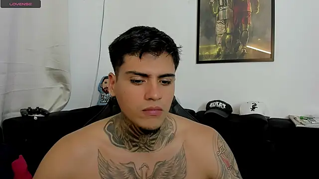 mad_maxxx2 Show Webcam