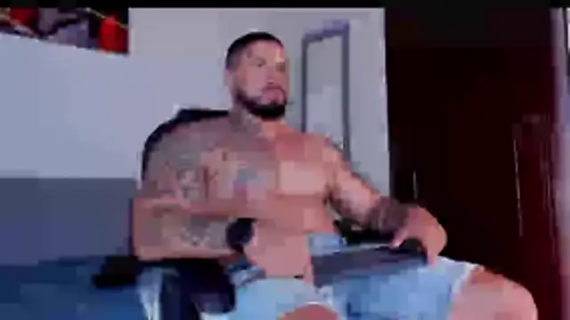 Cristian_WalkerのライブXXXチャット