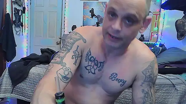 Buffshagswell élő XXX-chatje