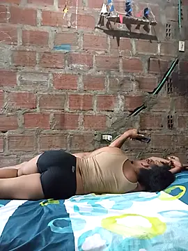 Chatroom XXX en direct de dahian_charlote02