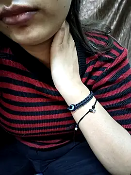 Chat +18 de Nupur_69 ao vivo