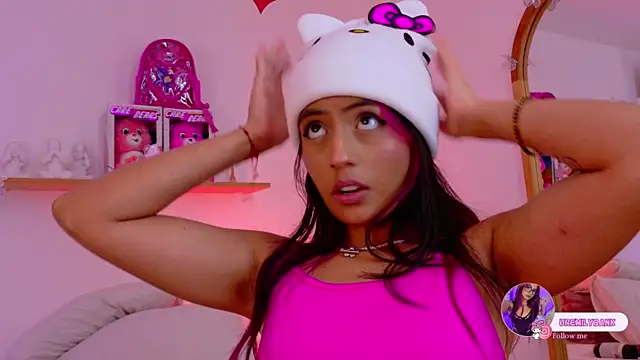 emily_bank – Naživo XXX chat