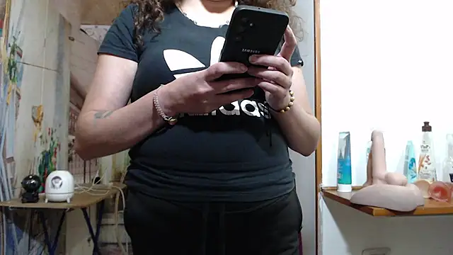 Chat XXX ao vivo de curly_greeneyed