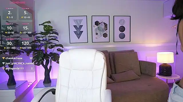 EmilyTurneer – Naživo XXX chat