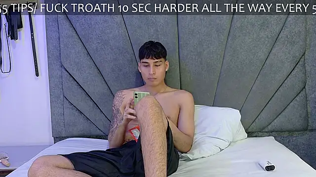 แชท XXX สดของ TwoHeartsPlay_OS