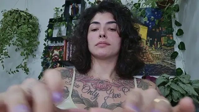 TaliMajesty 라이브 XXX 채팅