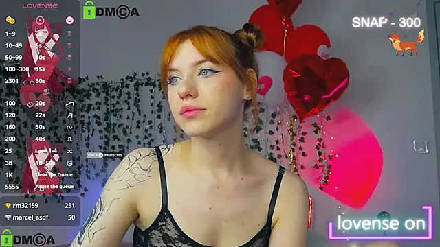 MeganNewCat élő XXX-chatje