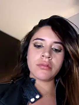 maliciaworld: απευθείας συνομιλία ΧΧΧ