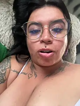 Chat XXX en directo de Devilsweet17