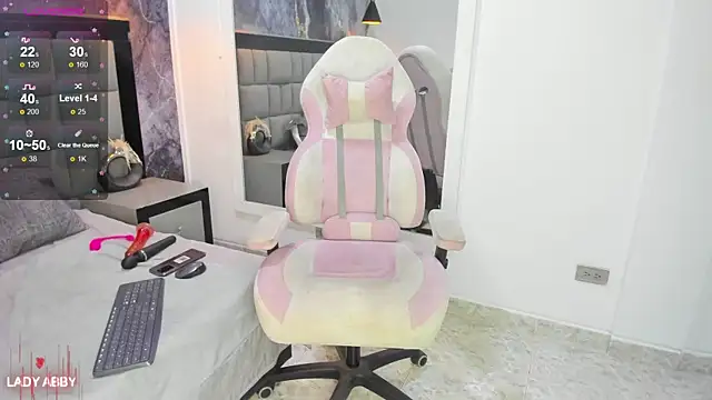 Your_Lady_Milf's Live XXX Chat