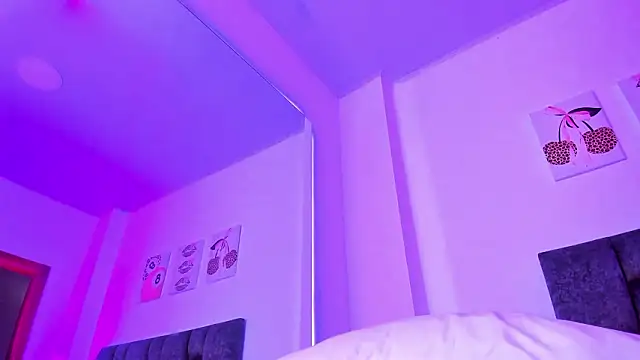 kittymonroe1's Live XXX Chat