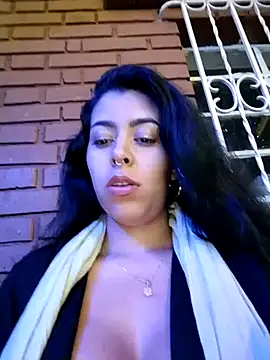 Luianna Live XXX-Chat