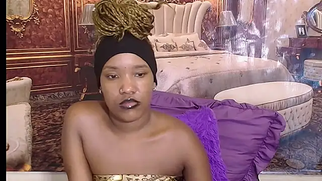 EroticSexyPrada: онлайн-секс-чат