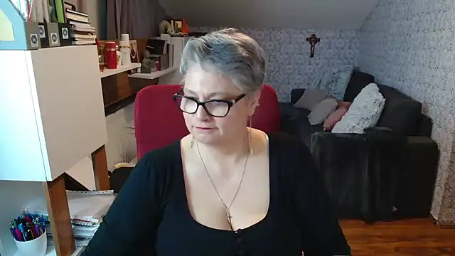 bigtits4you  现场XXX聊天