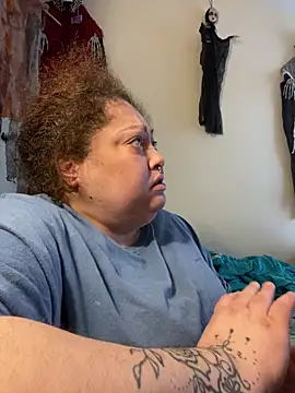 Czat XXX na żywo – Dioniciokathy69