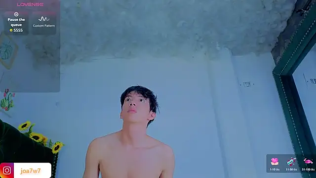 Levii_Ackermann Chat XXX live