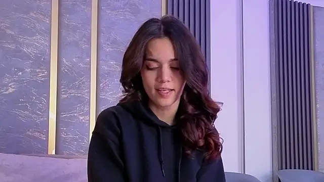 XXX chat uživo modela Vero_Jenkins