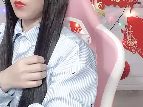 TranOanh999 网络视讯表演