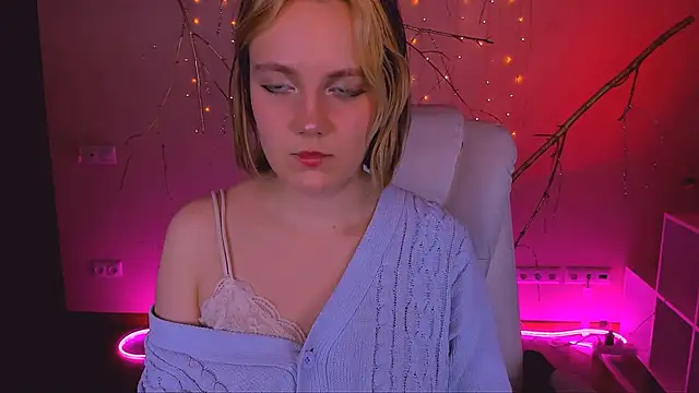 Chat XXX en directo de madeline_doll