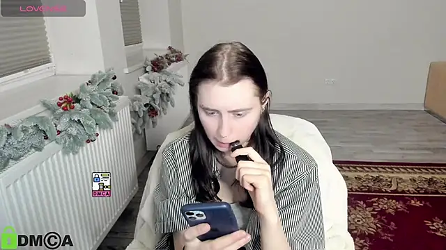 دردشة KrissLimada الجنسية المباشرة