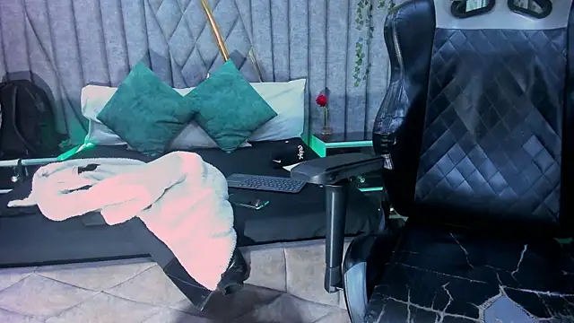 TylerGandi Webcam-Show