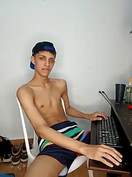 Alayn_sexy_ayes 在線直播表演