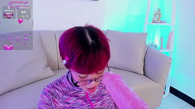 Taylor__Watson's Live XXX Chat