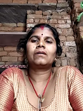 Hot_di97 Show in webcam