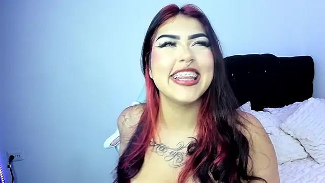 hollycute__ – Naživo XXX chat