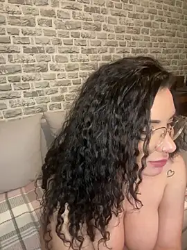 EvaPatricia 即時 XXX 聊天