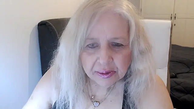 XXX chat uživo modela SusiLifeXXX