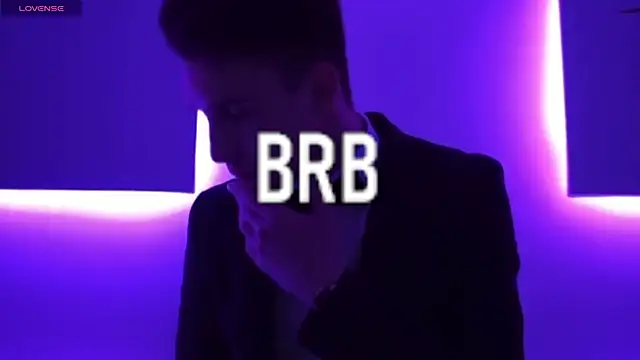 Midnighter_ élő XXX-chatje