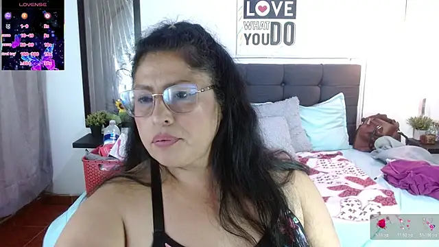 Keyla01_のライブXXXチャット