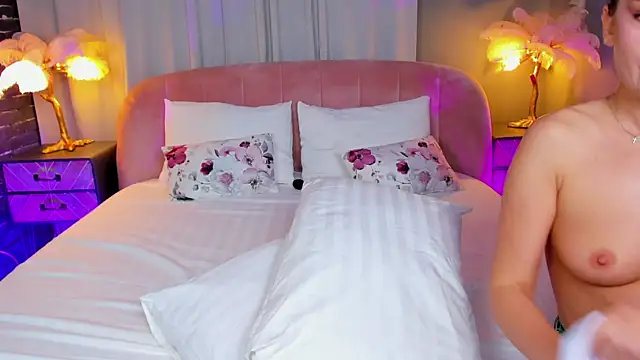 AmedeeaBanks live XXX chat