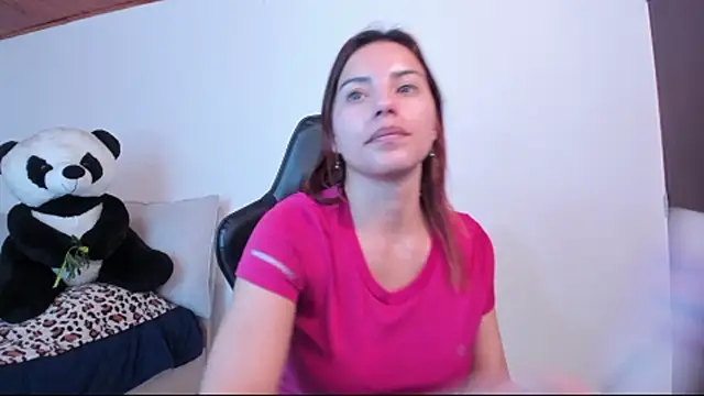 XXX chat uživo modela Arenne_rouse