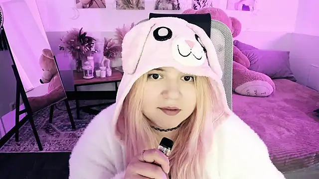 DiaAngell: απευθείας συνομιλία ΧΧΧ