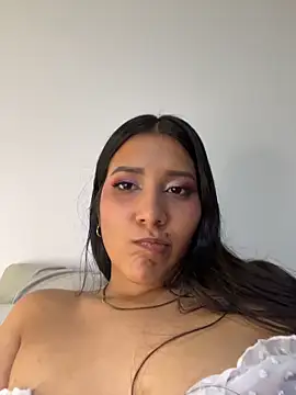 Chat +18 de IsabellaJoness_ ao vivo