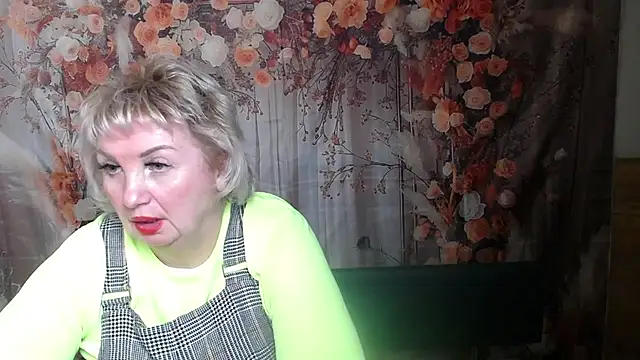 RenataDaster: онлайн-секс-чат