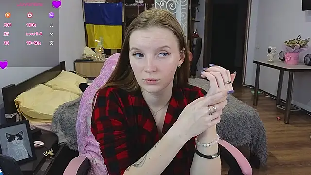 Mary_Blu: онлайн-секс-чат