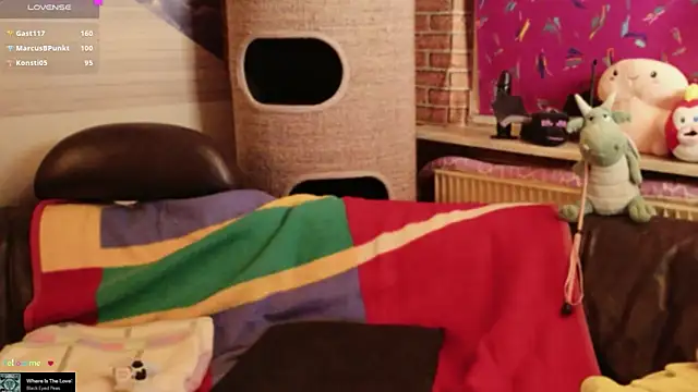 GamerGirl_Eve Adlı Modelin Canlı XXX Sohbeti