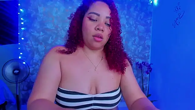 Chat XXX en directo de AngelaCoffee