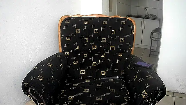 GoldenPussyXOXO Webcamshow